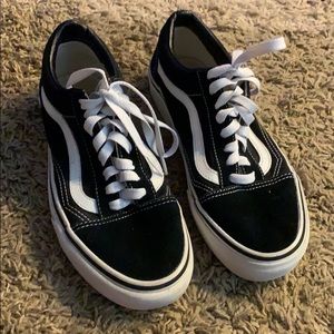 Black suade old Skool vans